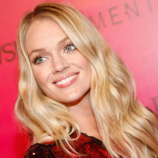 Lindsay Ellingson portrait